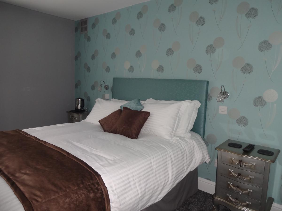 The Snooty Fox Warminster Hotel Luaran gambar